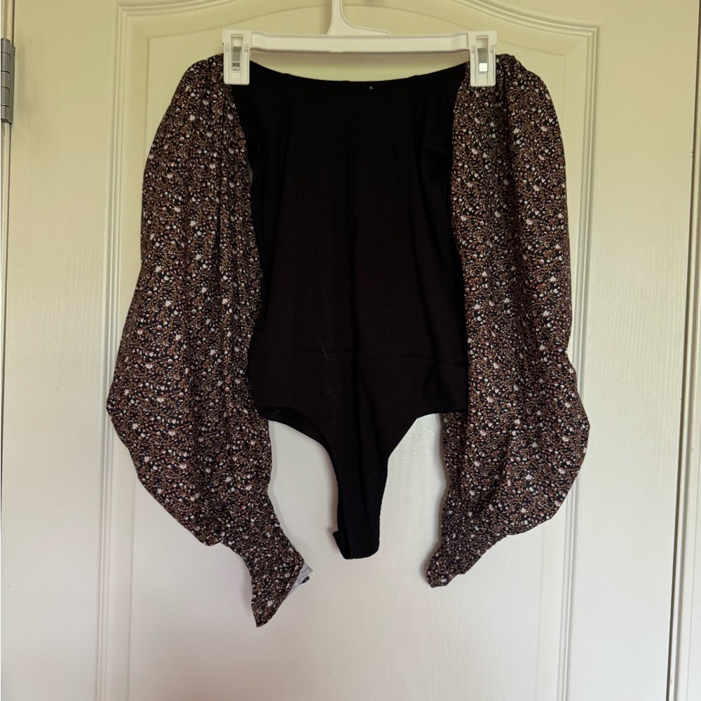 Floral Black Women's off the shoulder